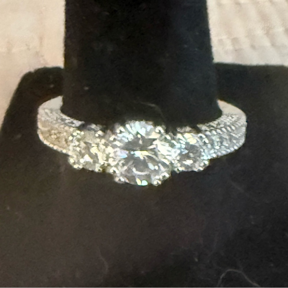 Bomb Party 
10k Silver Cubic Zirconia Ring